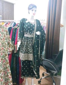 Elegant Dark Green Embroidered Kurta Set