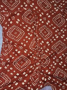 Red Bandhani Print Kurta with White Pants