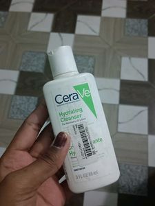 CeraVe Hydrating Cleanser - New