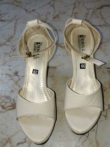 Stylish Cream Heels with Ankle Strap
