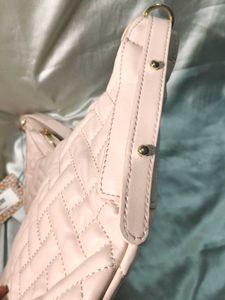 lykyk pink 🩷 Quilted Shoulder Bag