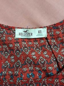 Hollister Red Floral Chatpate Top