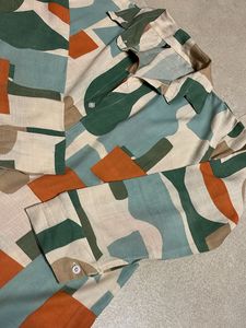 Women’s Abstract Print Button-Up Shirt