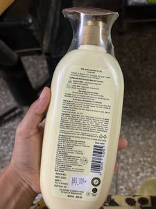 WOW Skin Science Fiji Coconut Body Lotion