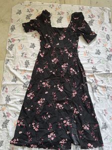 Black Floral Puff Sleeve Midi Dress