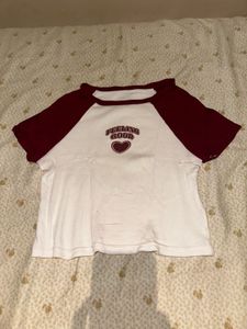 Cute "Feeling Good" Heart Graphic Tee