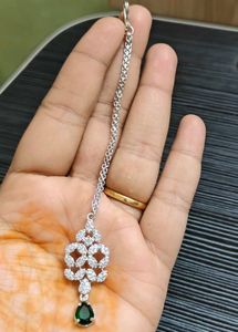 Elegant Maangtika with Emerald Stone