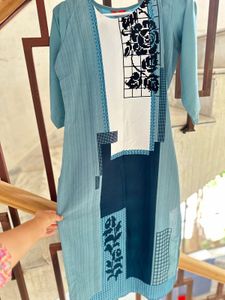 Set of 4 Women's Ethnic Kurta