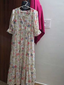 Chic Floral Print Maxi Dress