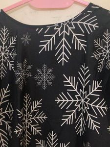 Black Snowflake Print Tunic Top