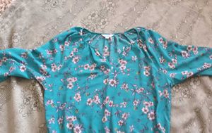 Teal Floral Print V-Neck Blouse