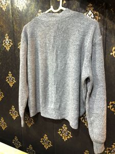 Grey Knit Cardigan 🦋🌸