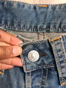 Levi's bootcut low waist classic blue denim Jeans