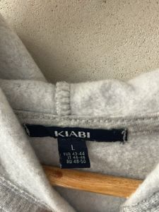 Cute Grey Hoodie – Size L