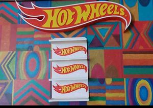 Hot Wheels Stand & Logo