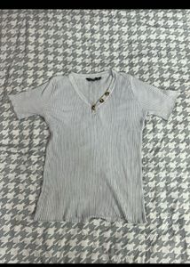 Ribbed V-Neck Button Detail Top