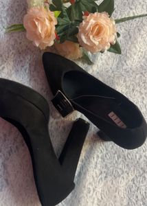 ELLE Black Heels