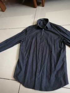 Men's Charcoal Grey Button-Up Shirt