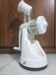 Manual Hand Juicer
