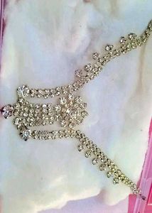 Stunning Rhinestone Necklace Set