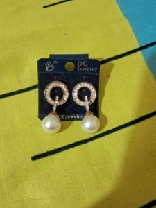 Elegant Pearl Drop Earrings