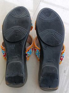 Heel slippers