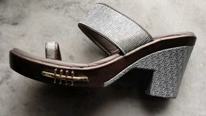 LONGWALK Silver Tone Toe Ring Heels