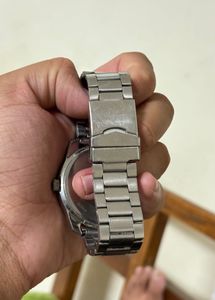 Fastrack Stylish Men's Watch with Metal Strap