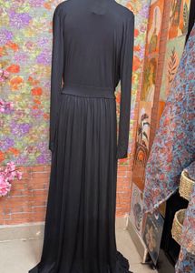 Dracula Black Maxi Dress for Diva🧚🏻‍♂️