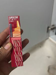 Maybelline Super Stay Vinyl Ink Lipstick
