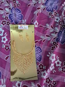New Gold-tone Necklace & Earring Set