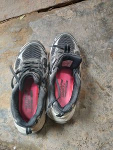 daily used Stylish Black Sneakers for women