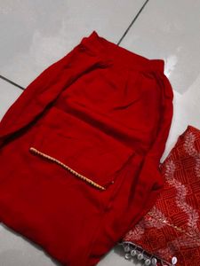 karva chauth special red suit