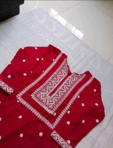 Red Kurta
