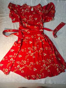 Chic Red Floral Print Dress
