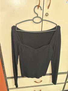 Black Long Sleeve Top