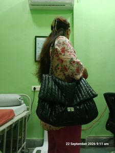 Chic Quilted Black Handbag