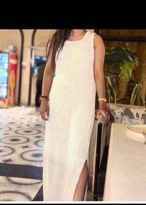 Elegant White Ribbed Maxi Dress