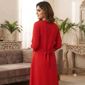 Beutiful Front Slit Printed Layered A-Line Kurti