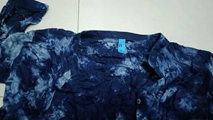 Tie-Dye Long Sleeve Top
