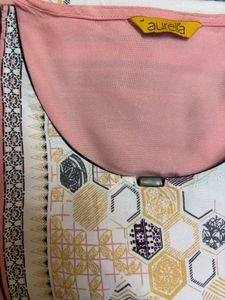 Aurelia Women’s Printed Kurta – Soft Visc