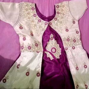 Elegant Embroidered Kurta Set