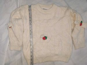 Hostoyo Kids Cream Strawberry Sweater 🍓