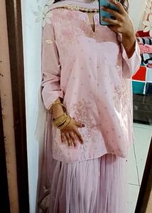 Beautiful Pink Embroidered Kurta