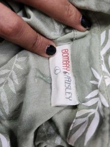 leafy green top which can be casual for both malls