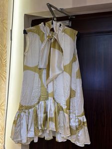 Elegant Sleeveless Mini Dress