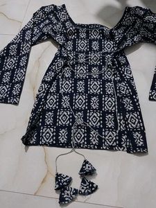 Stylish Navy Blue Printed Kurta
