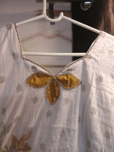 Floral Print Kurta With Dupatta Set