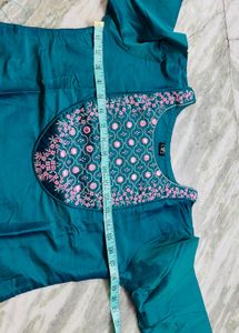 Elegant Teal Embroidered Kurta