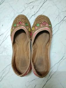 Embroidered Ethnic Flats